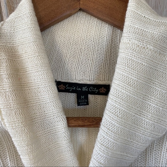 White Turtleneck Cable Knit Sweater Dress- size M - Picture 3 of 6